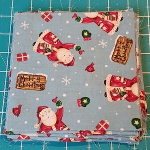 40 Vintage Christmas Santa Claus Fabric Pre-cut Squares 5.75 Inch